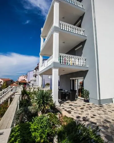 Apartamento In With Sea View, Terrace, Air Conditioning, Wifi 3492-5