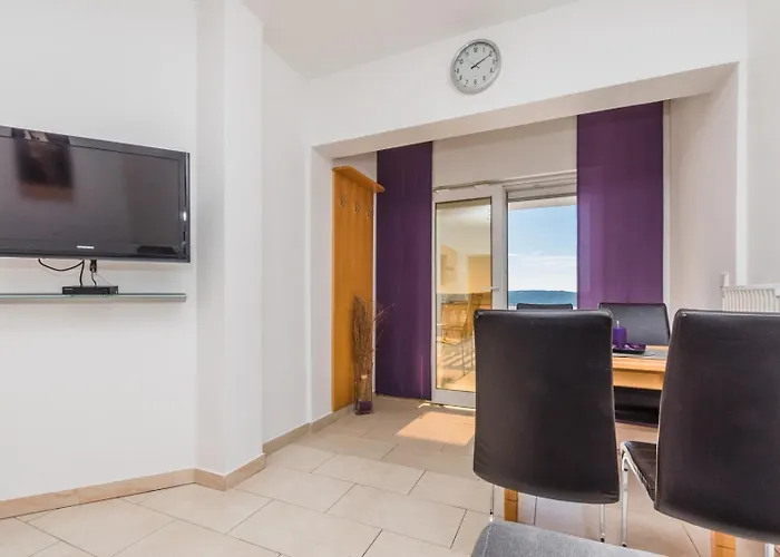 In With Sea View, Terrace, Air Conditioning, Wifi 3492-5 Apartamento