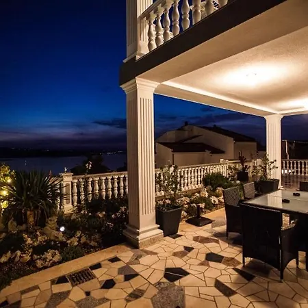 Apartman In With Sea View, Terrace, Air Conditioning, Wifi 3492-5 *