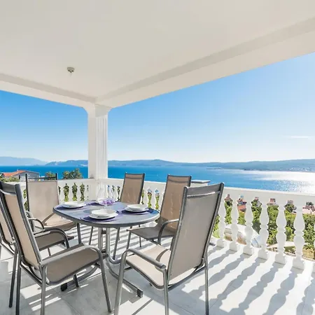 In With Sea View, Terrace, Air Conditioning, Wifi 3492-5 * Crikvenica