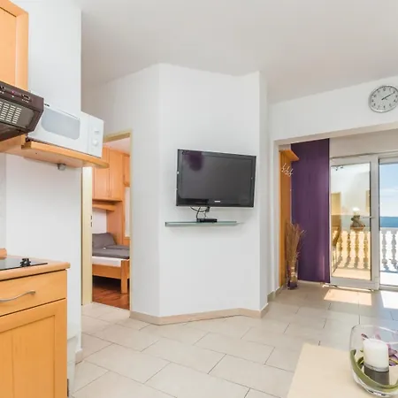 In With Sea View, Terrace, Air Conditioning, Wifi 3492-5 Appartement Crikvenica