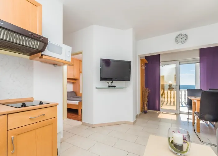 In With Sea View, Terrace, Air Conditioning, Wifi 3492-5 아파트 크리크베니카