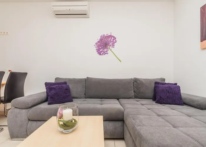 아파트 In With Sea View, Terrace, Air Conditioning, Wifi 3492-5 *
